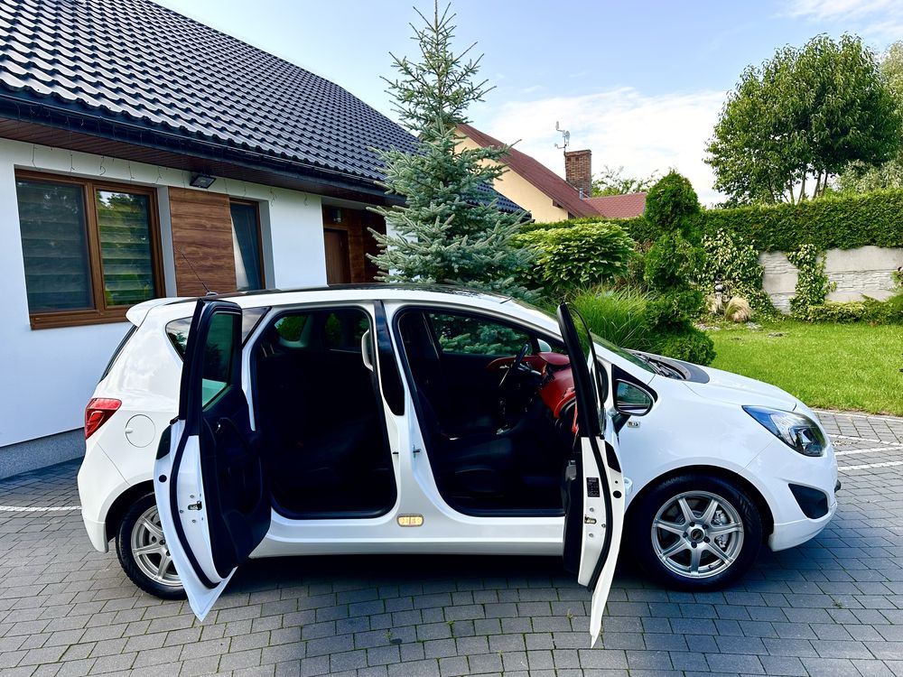Meriva wersia limit 1,4 turbo 61 tys serwis do końca 2011 r