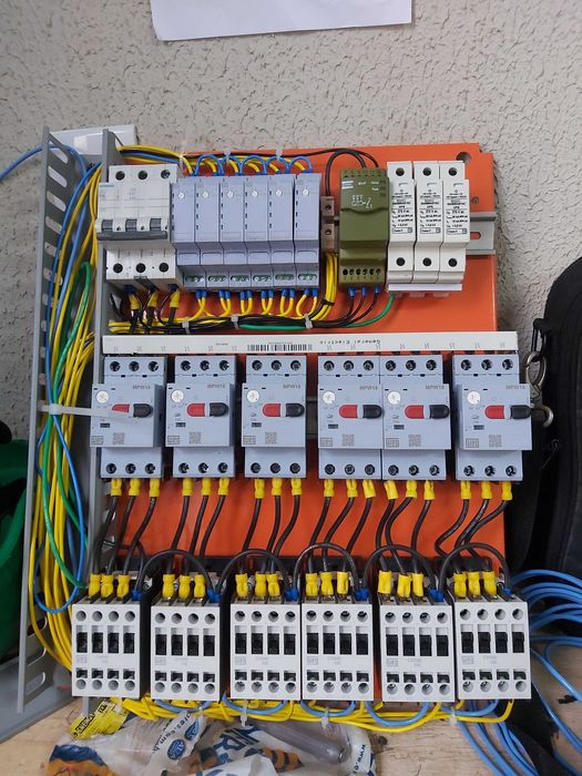 Reparos Elétricos em Casa – Trato do Que Precisar