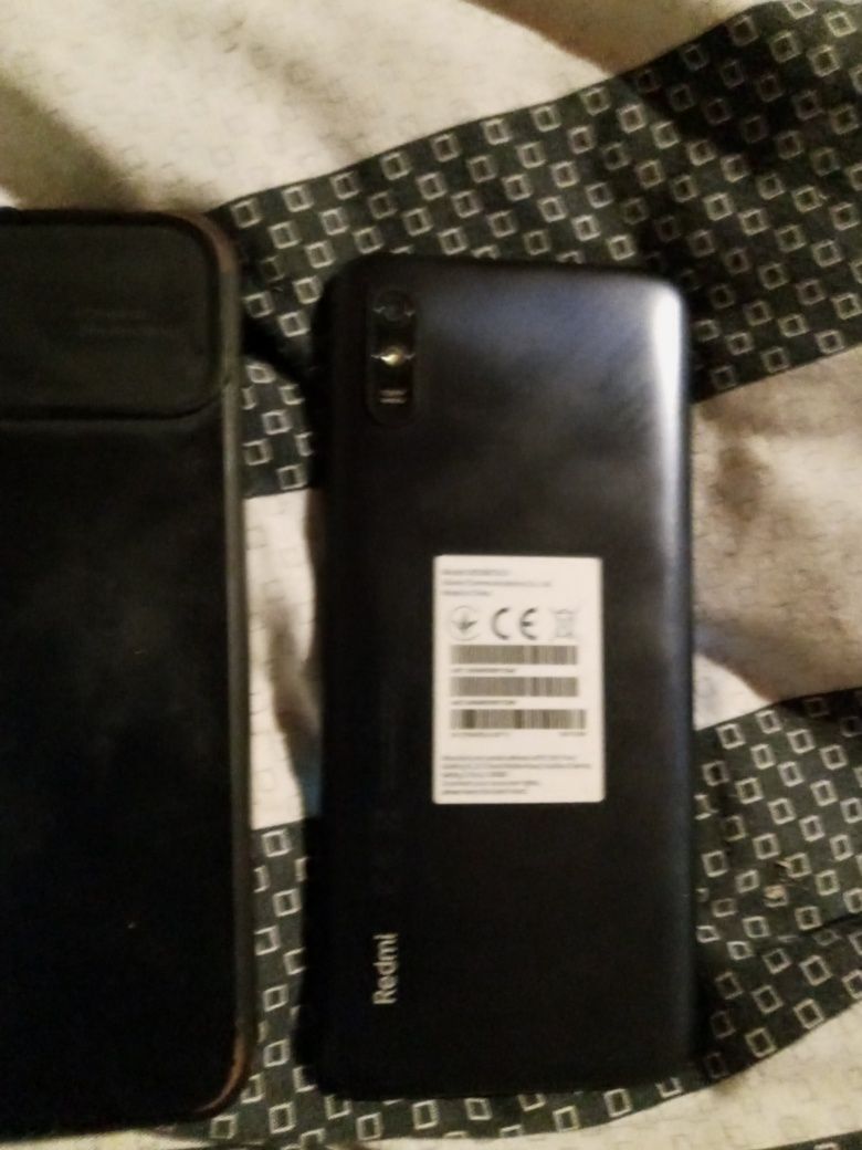 Sprzedam Prawie Redmi 9A