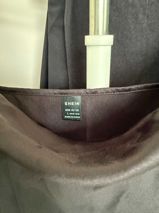 Майка атласна Shein L