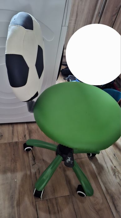 Krzesło obrotowe dla dziecka