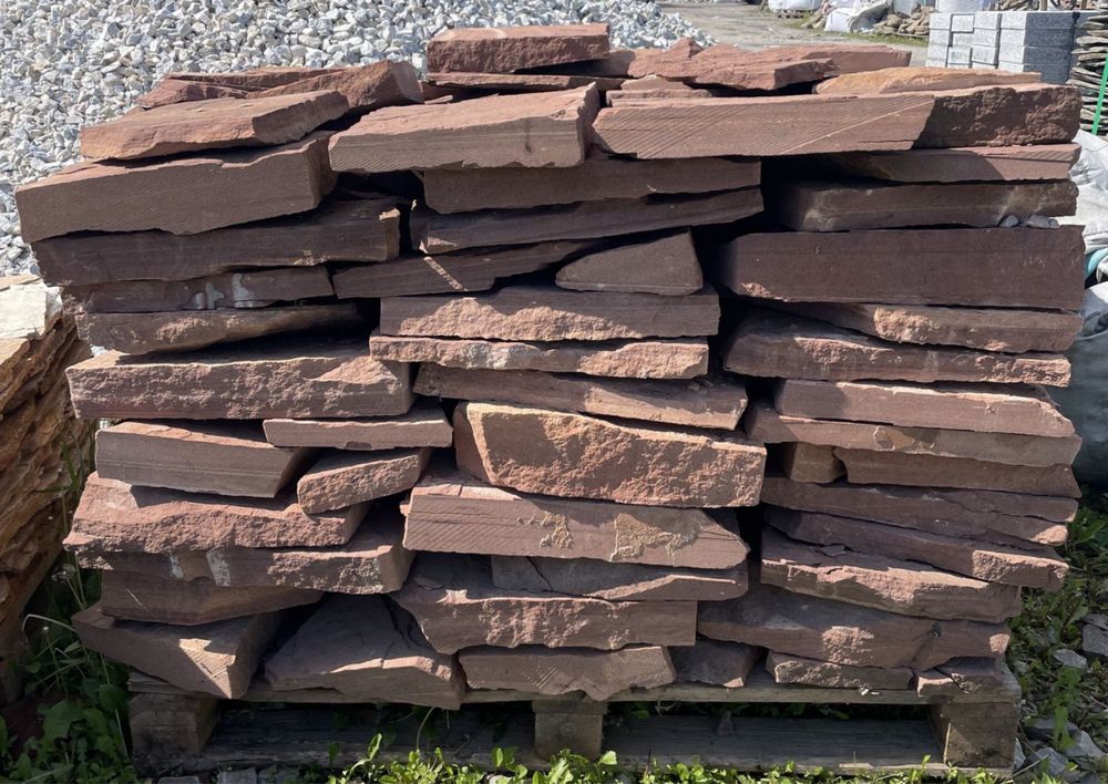 PIASKOWIEC CZERWONY Płyty Kamień Naturalny Kaskada Oczko Ścieżka Grys