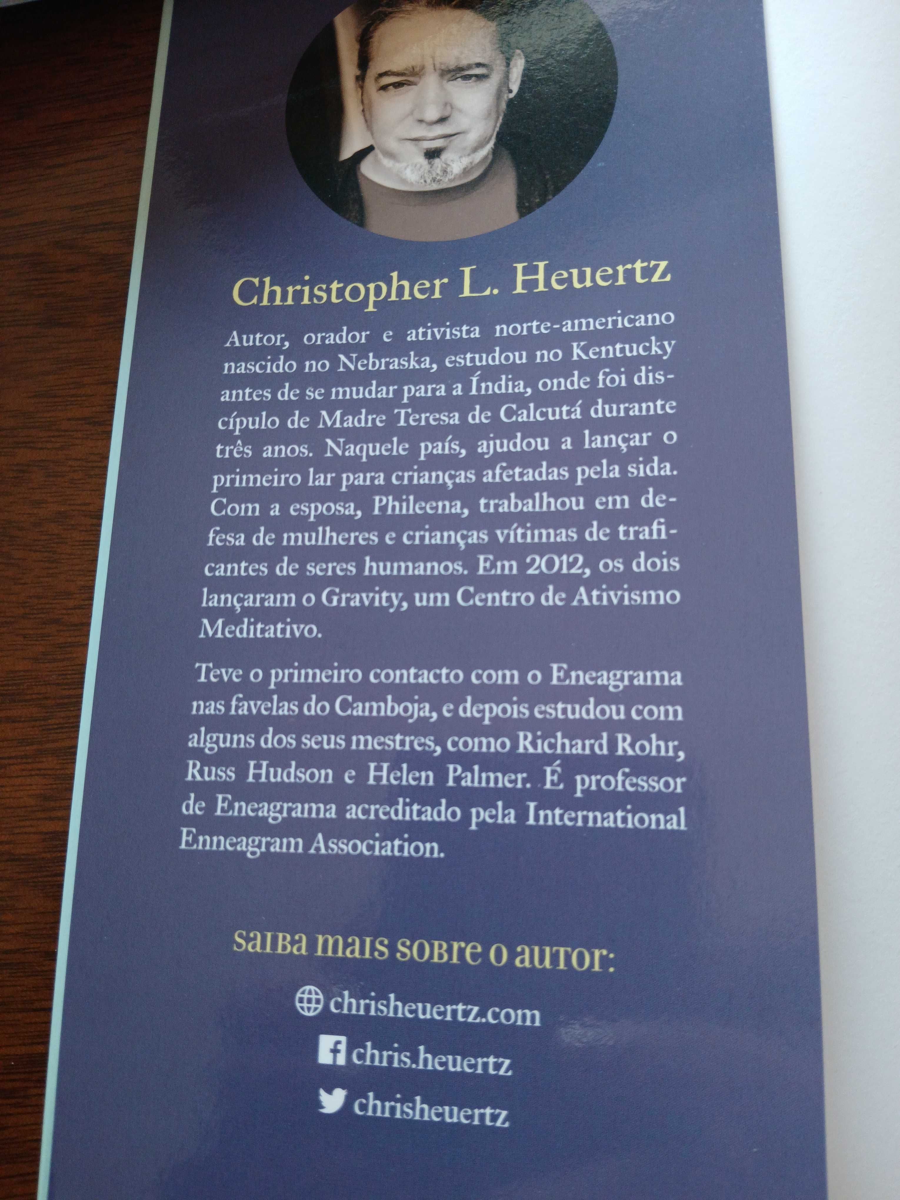 Livro  Eneagrama Sagrado.