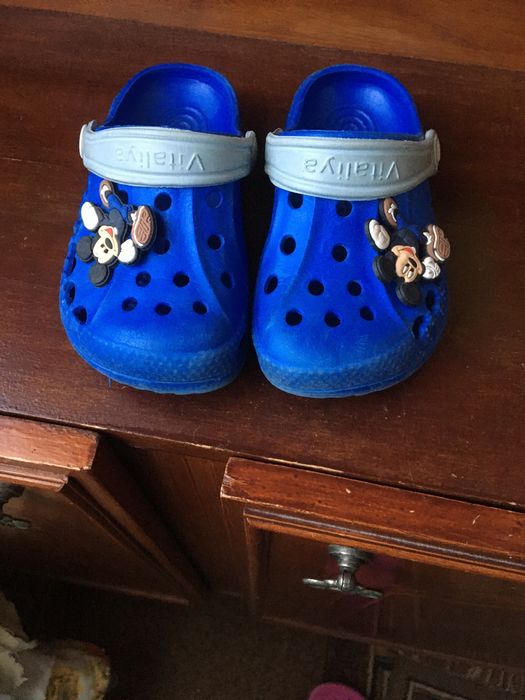 Взуття для малят