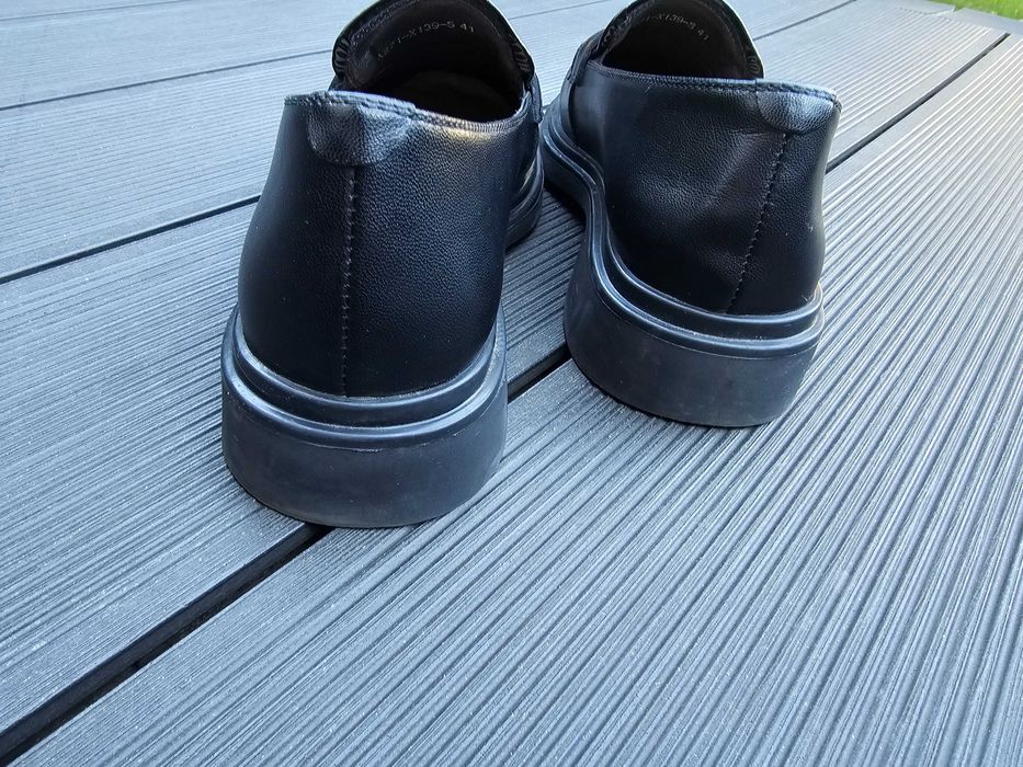 Buty półbuty mokasyny damskie czarne Cesare Gaspari