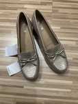 Buty mokasyny damskie Geox bezowo zlote rozmiar 40