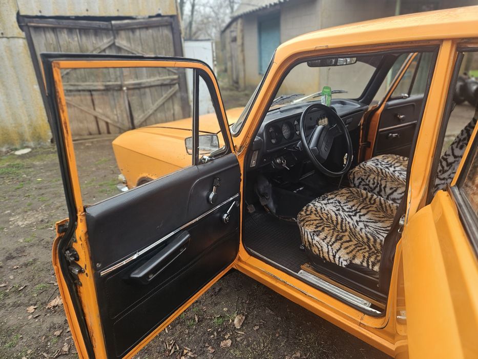 Продам москвич 2140