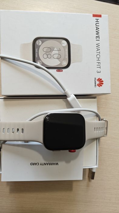 Смарт годинник Huawei fit3