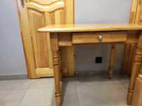 Sprzedam solidny stół drewno naturalne z szufladą 90x58x76 cena 199 zł