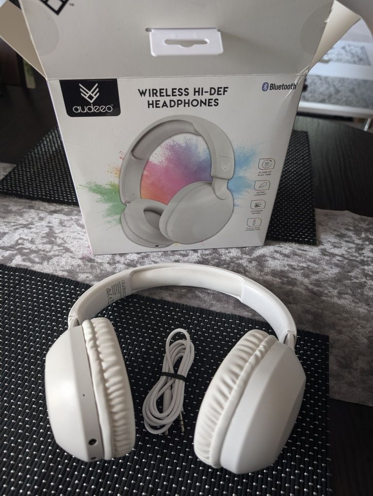 Słuchawki bezprzewodowe bluetooth z mikrofonem Audeeo model AO-WPH1-W