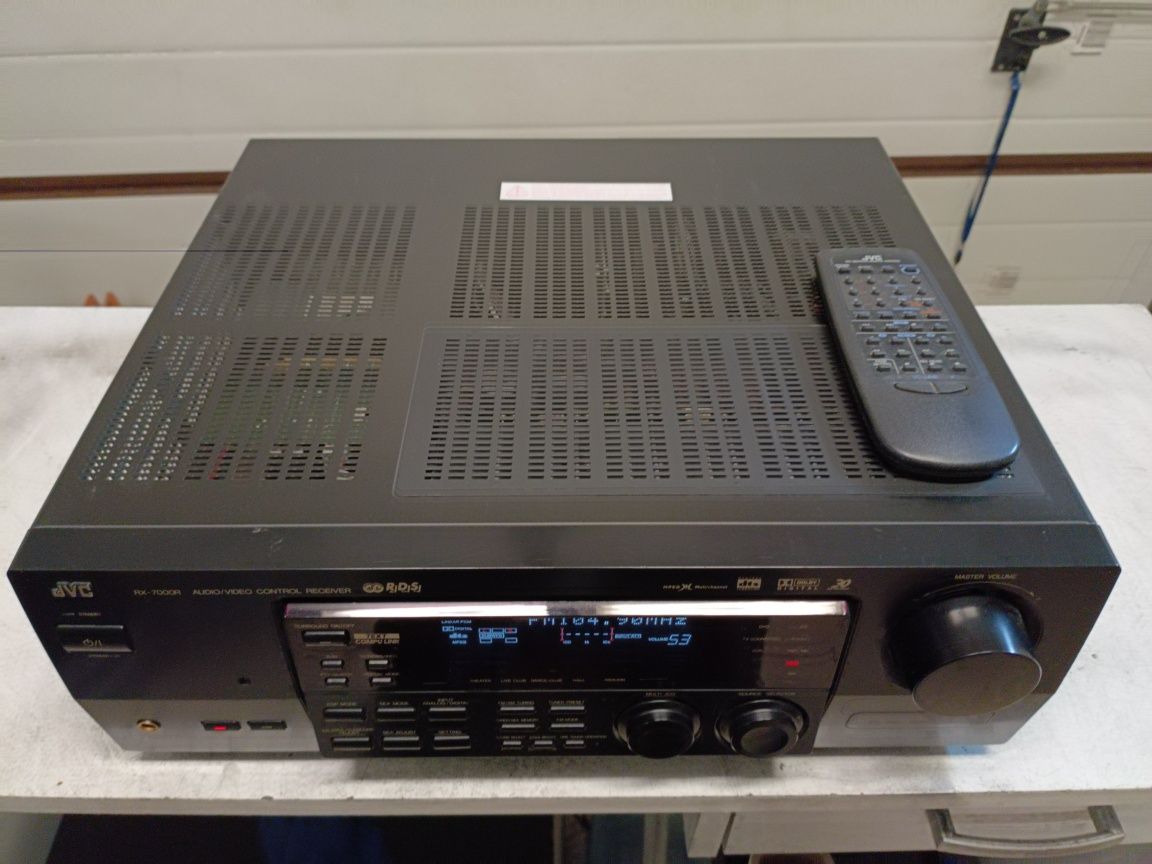 Amplituner JVC RX7000R, pilot