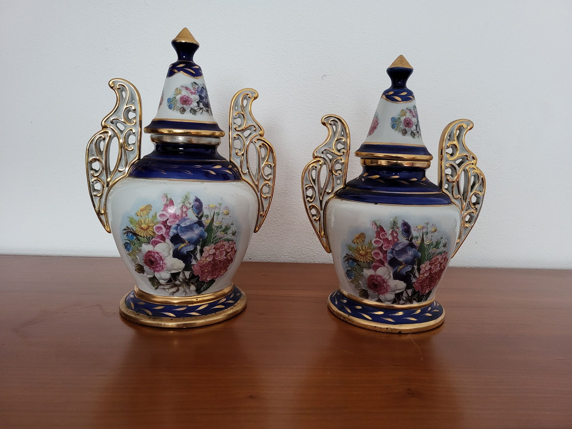 Conjunto de Terrinas