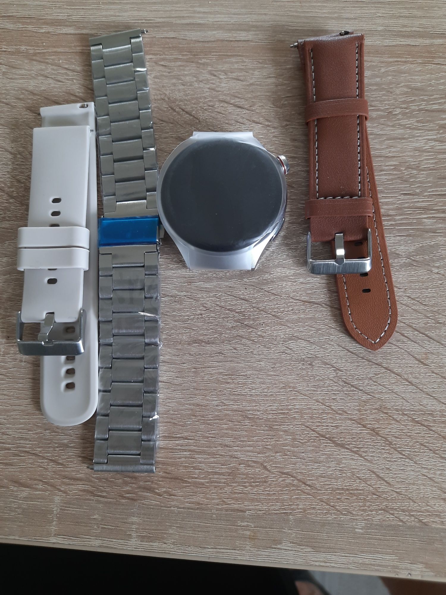 Smartwatch gt4 pro.