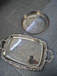 Komplet tace metalowe zdobione