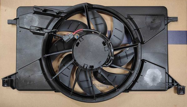 Радиатор кондиционера Ford Focus 3 USA кондиционер Фокус 2015-2018