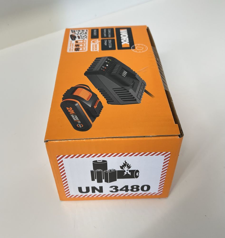 Ładowarka szyba + akumulator 2ah 20V Worx zestaw