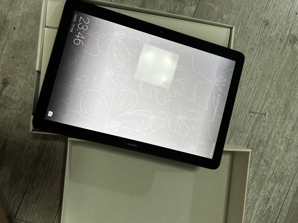 Huawei mediaPad T5 tablet