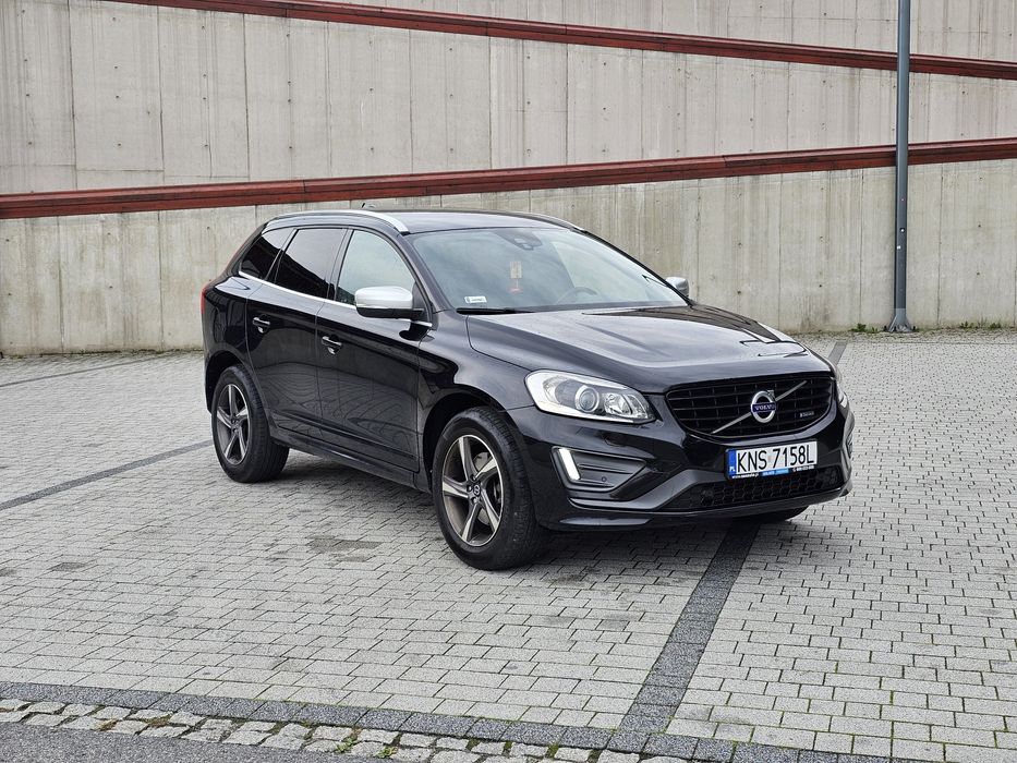 Volvo XC60 R-Design 2.4 D5 215 km 5 cylindrów