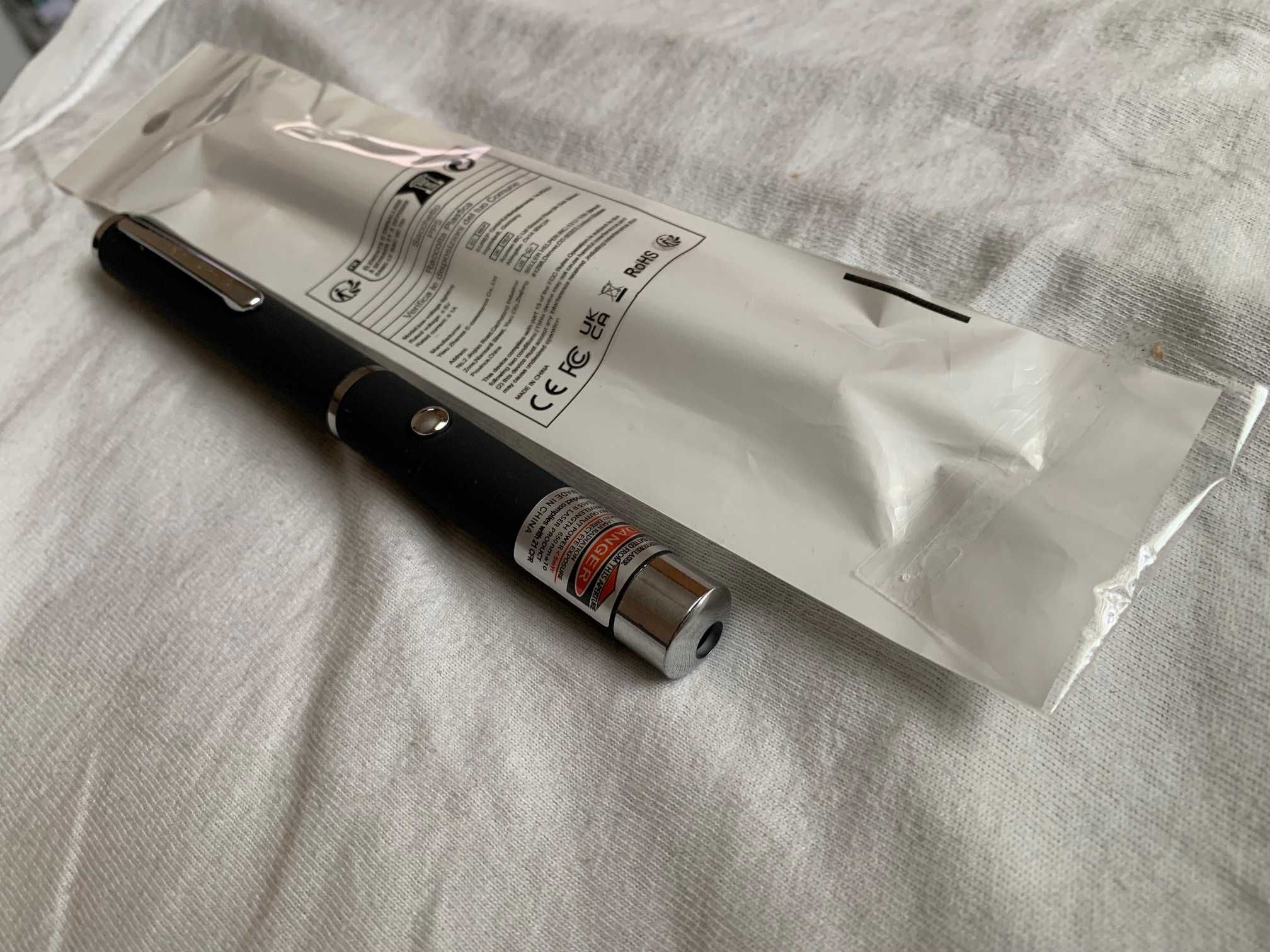 Wskaźnik laserowy laser pointer dla kota mocny czerwony