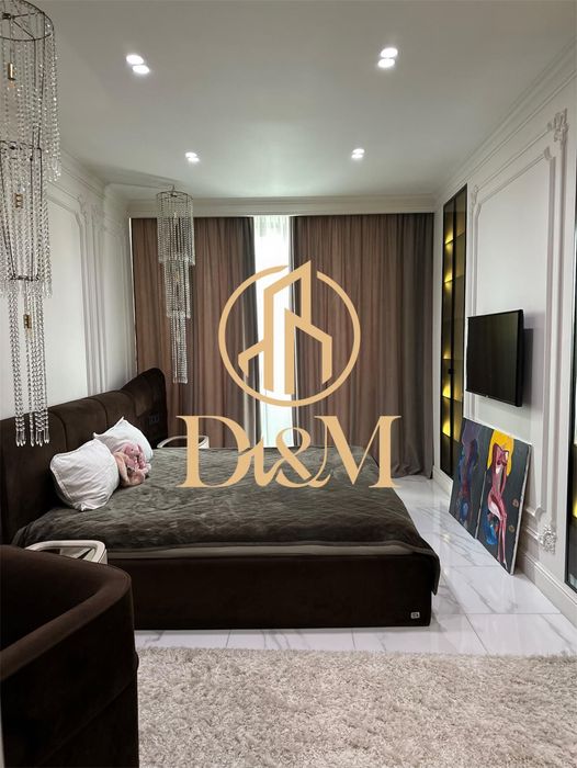 Продаж 1-кімнатної квартири з дизайнерським ремонтом у ЖК Royal Tower