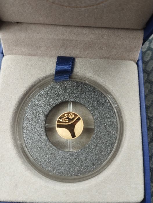 Moeda 5€ em ouro 999