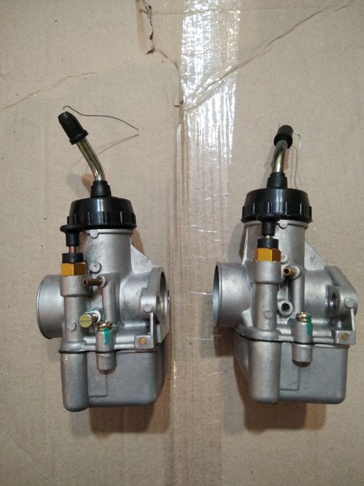 Карбюратори ціна за Пару 1300грн к 68 правий+лівий Мт Урал Днепр