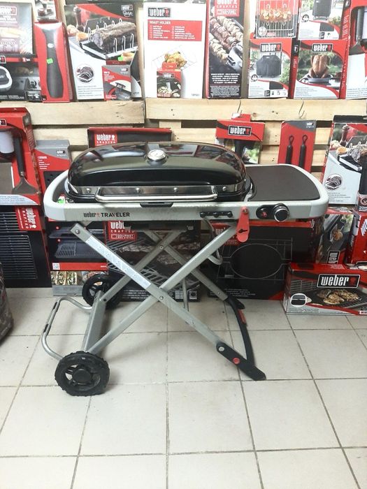 Портативний газовий гриль Weber Traveler