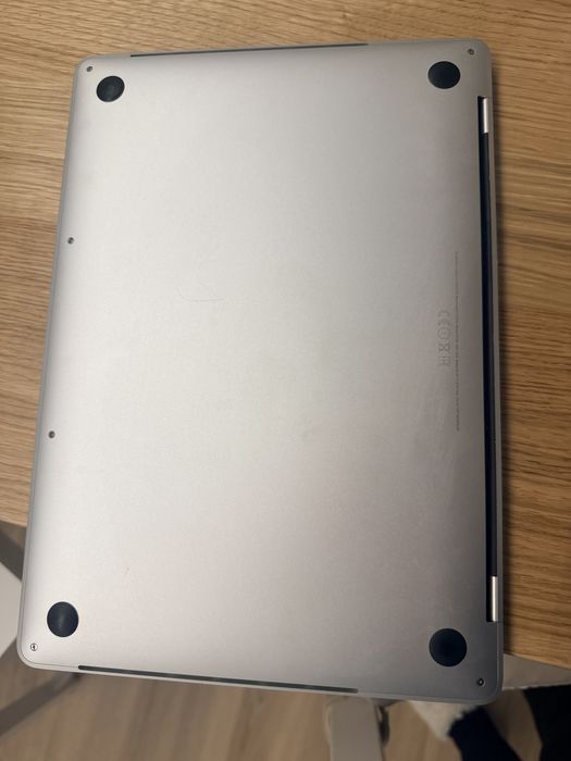 MacBook Pro 13 2017 i5 8gb/256 gb - em Bom Estado