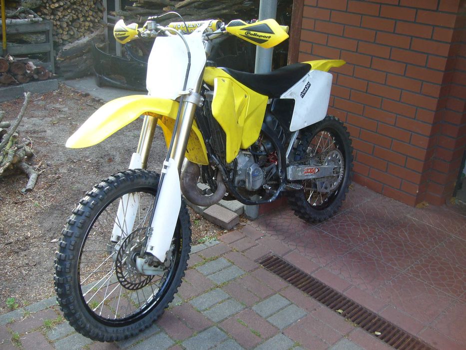 SUZUKI RM 125 Fullcross