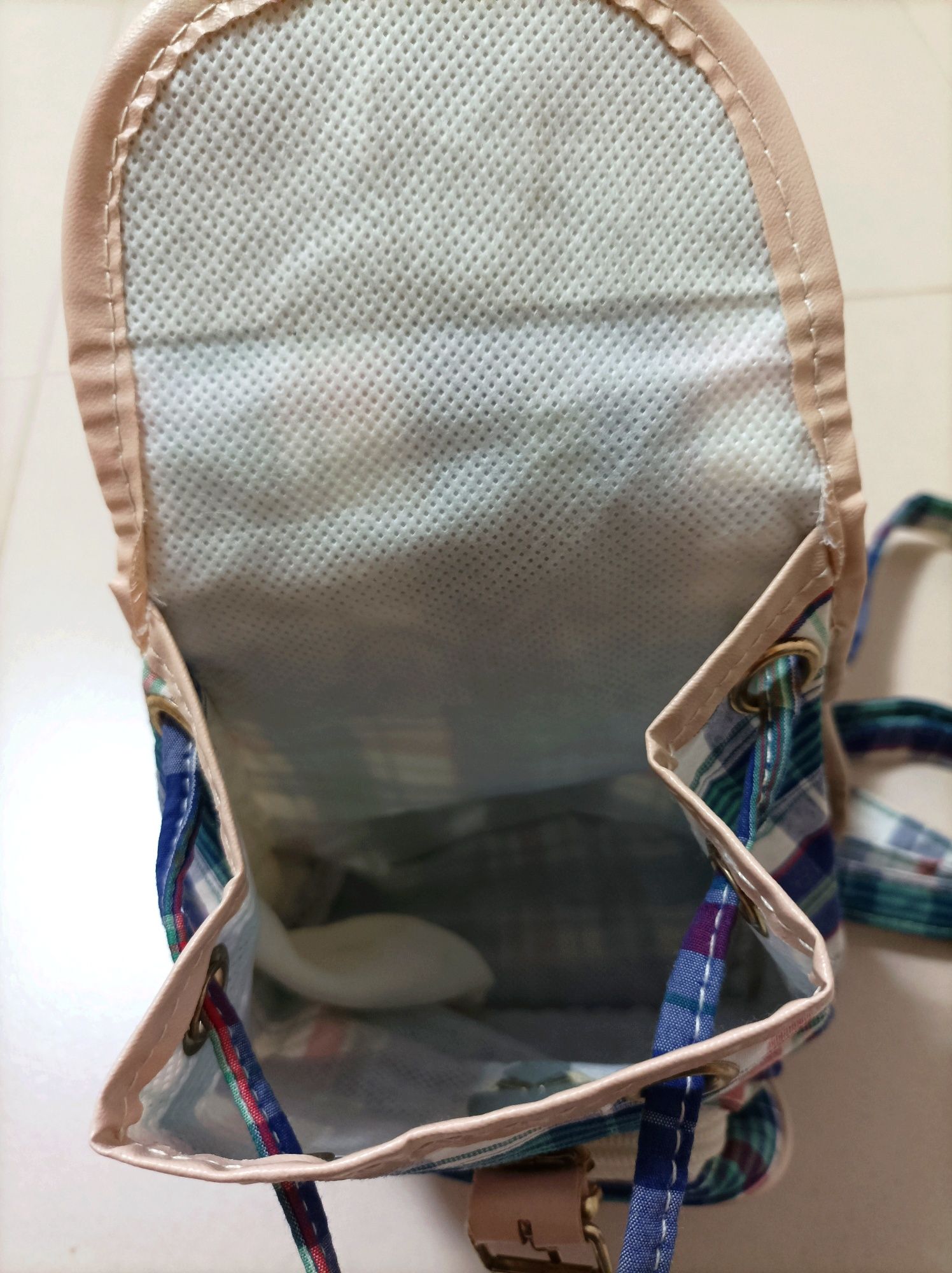 Mini Mochilas em tecido marca Diana Bag (novas)