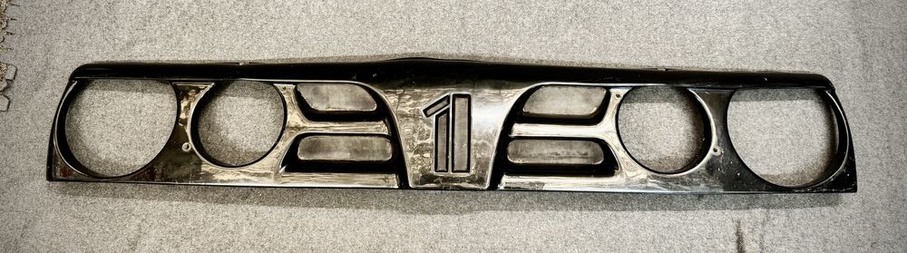 Front/grill/atrapa Vw golf mk2 Treser 1.Unikat!