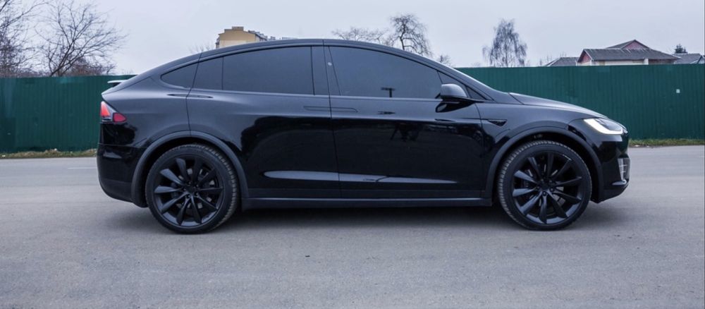 Преміум авто tesla x 100 klw оренда для таксі 480 км