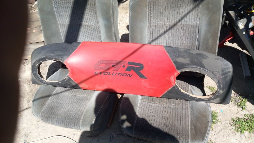 Задняя полка под динамики ваз2101 -2107