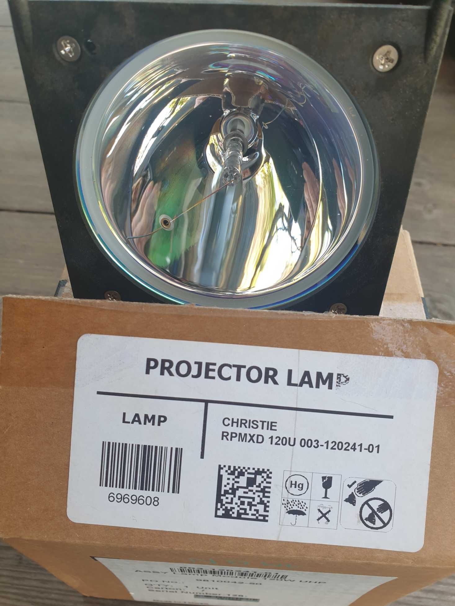 lampa projektora