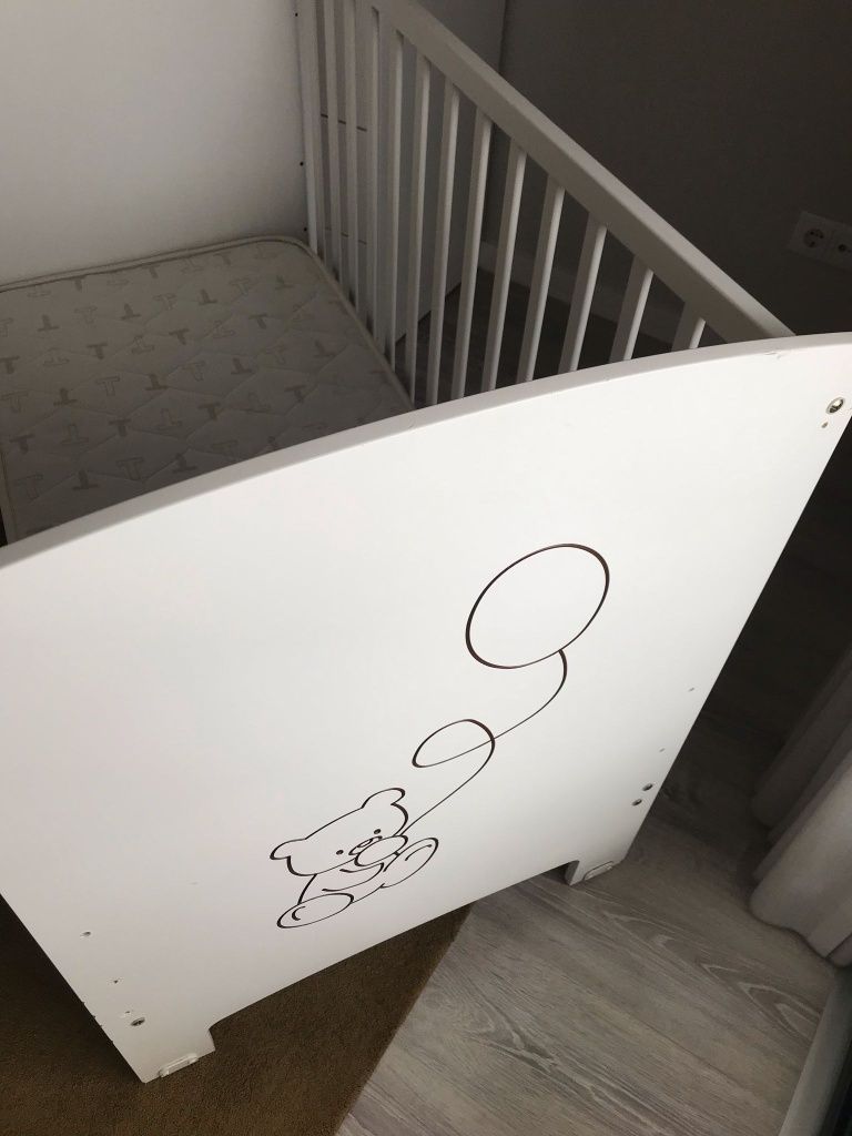 Berço cama bebê com colchão