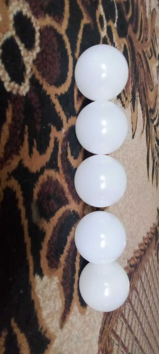 Żarówki LED gwint E27