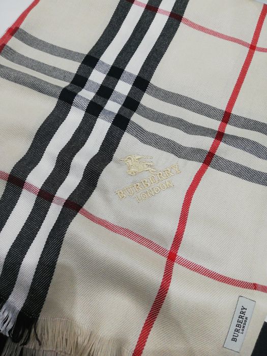 Szał. Krata uk burberry jasny beż lub karmel 180x75 cm