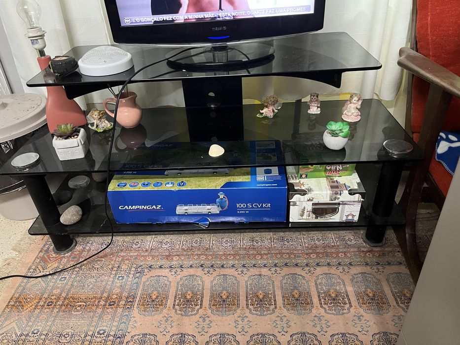 Mesa de apoio de vidro