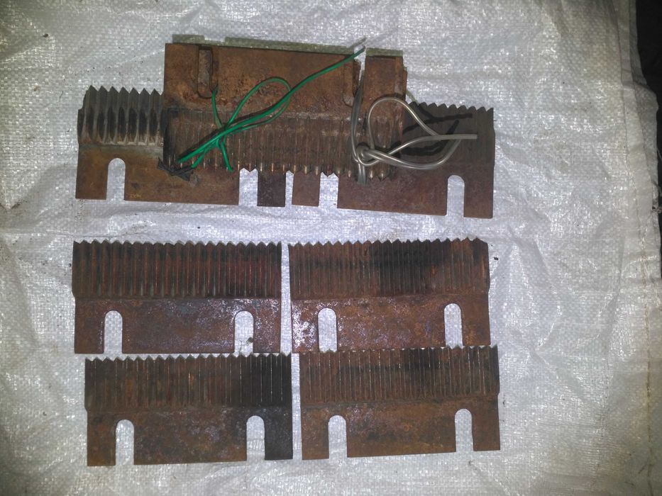 Ножи для корморезки.