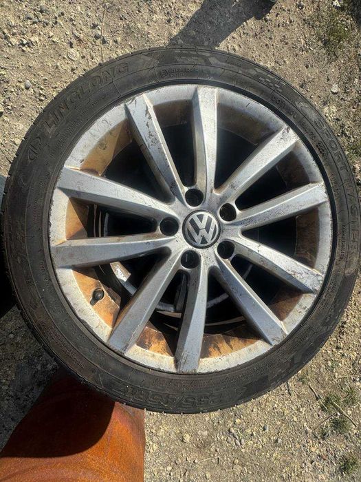 Колеса (Диски з Резиною) до Volkswagen Passat B7 235/45 R17 ціна за 4