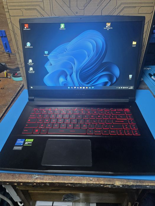 Laptop MSI GF63 12VF 15.6" 144Hz i5 16Gb/1Tb RTX4060