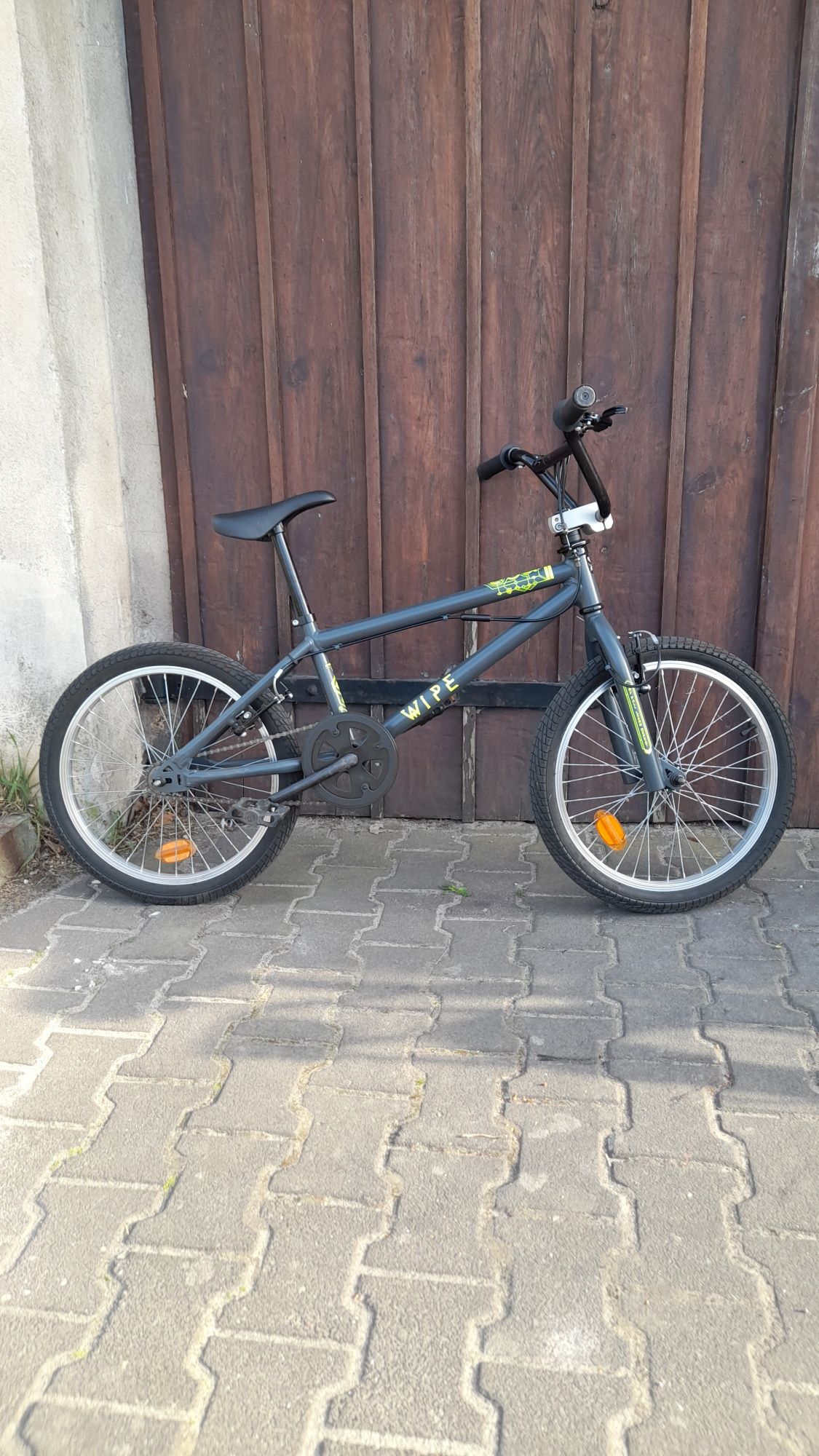 BMX Wipe 300  koła 20" zadbany rotor 360 stopni