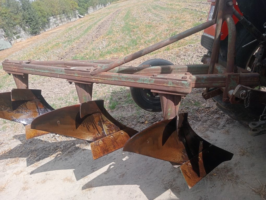 Pług zagonowy 3 skibowy