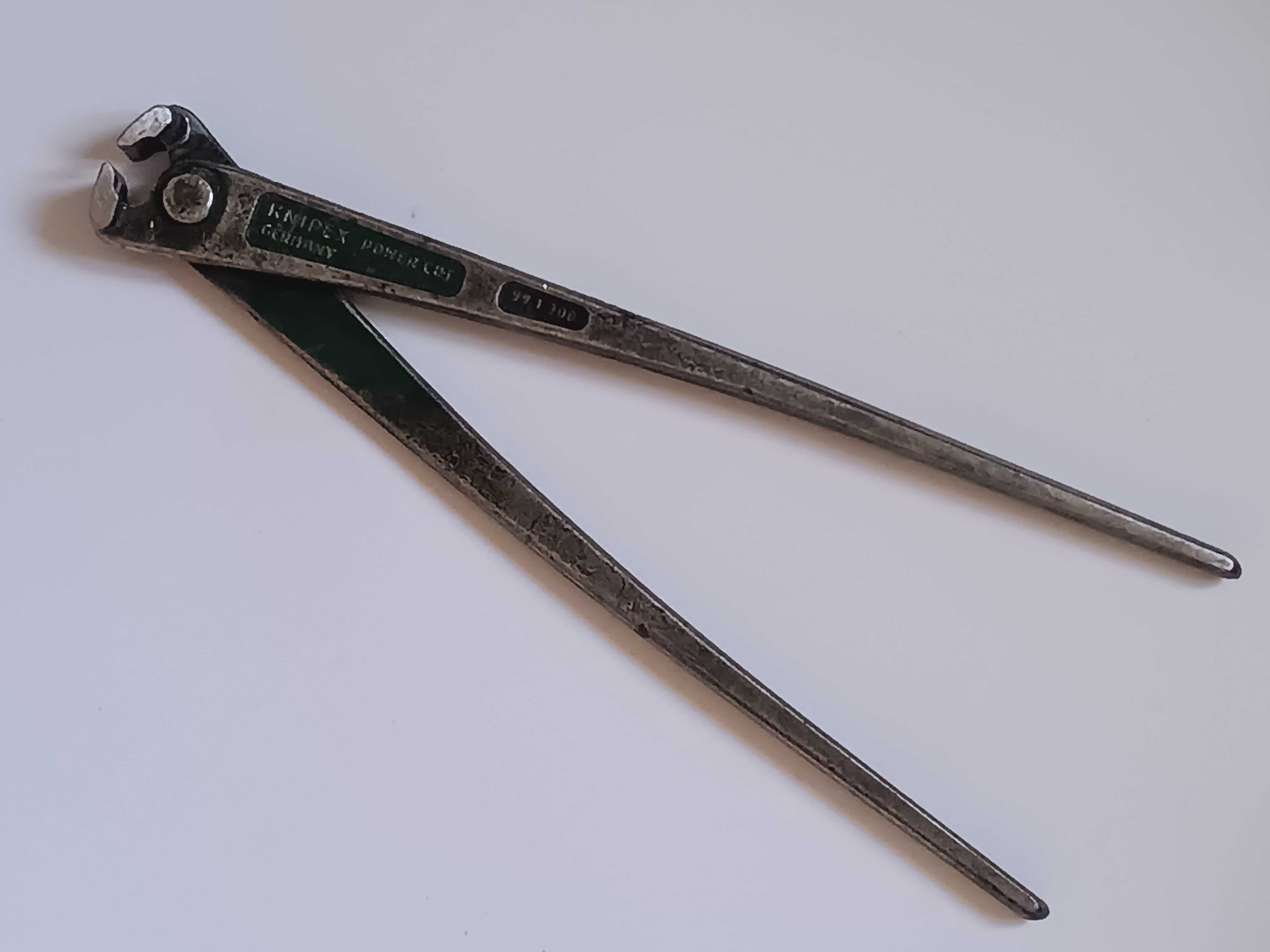 Cęgi Zbrojarskie KNIPEX POWER CUT 99 1 300 (Używane)