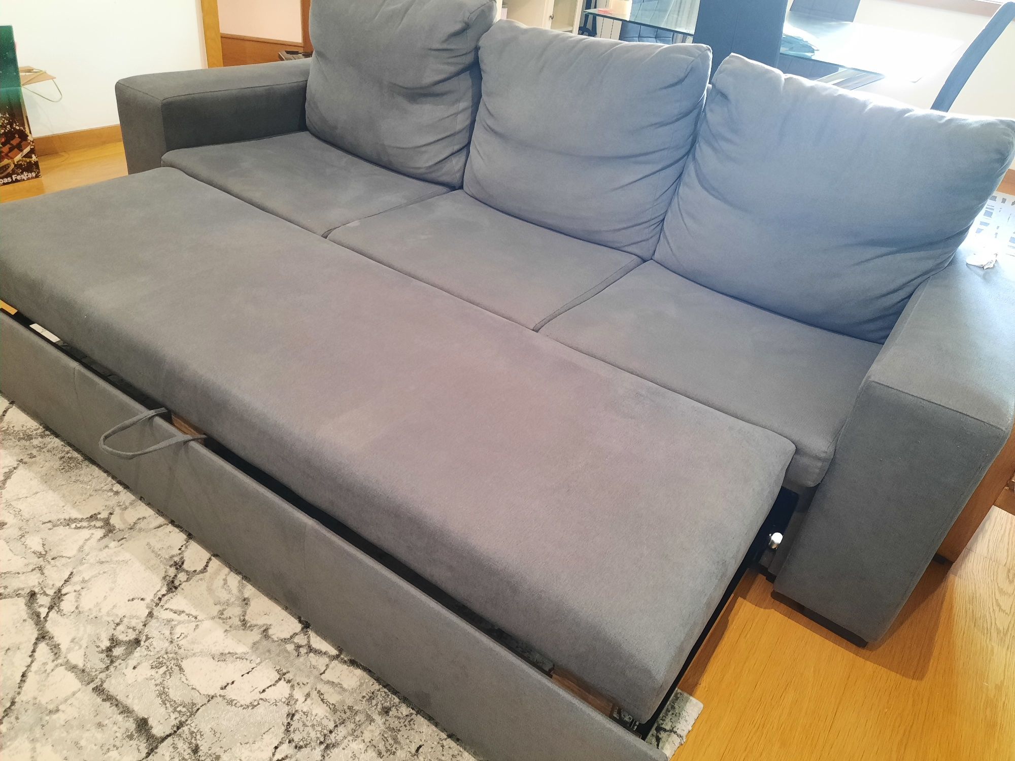 Sofá cama de 3 lugares, cor cinza