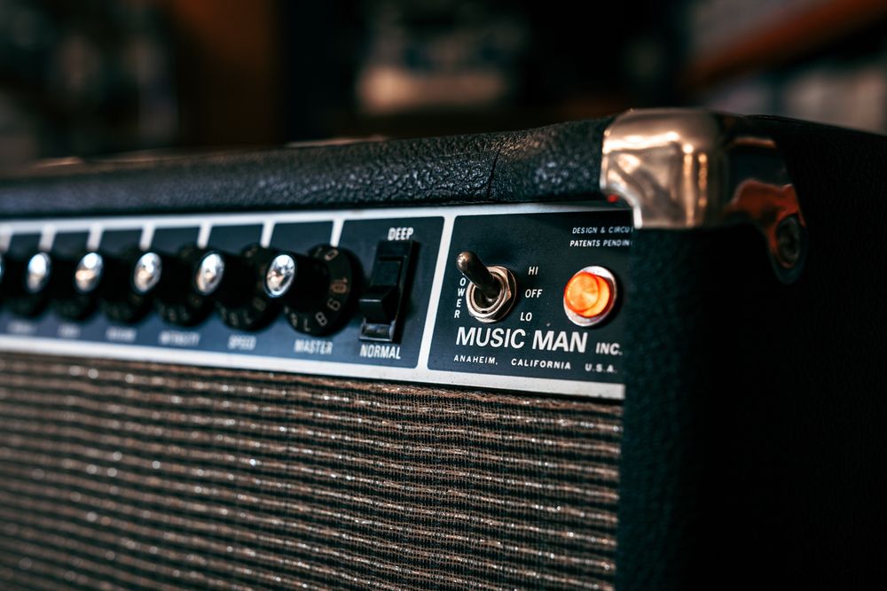 MusicMan One thirty 212HD Piec gitarowy