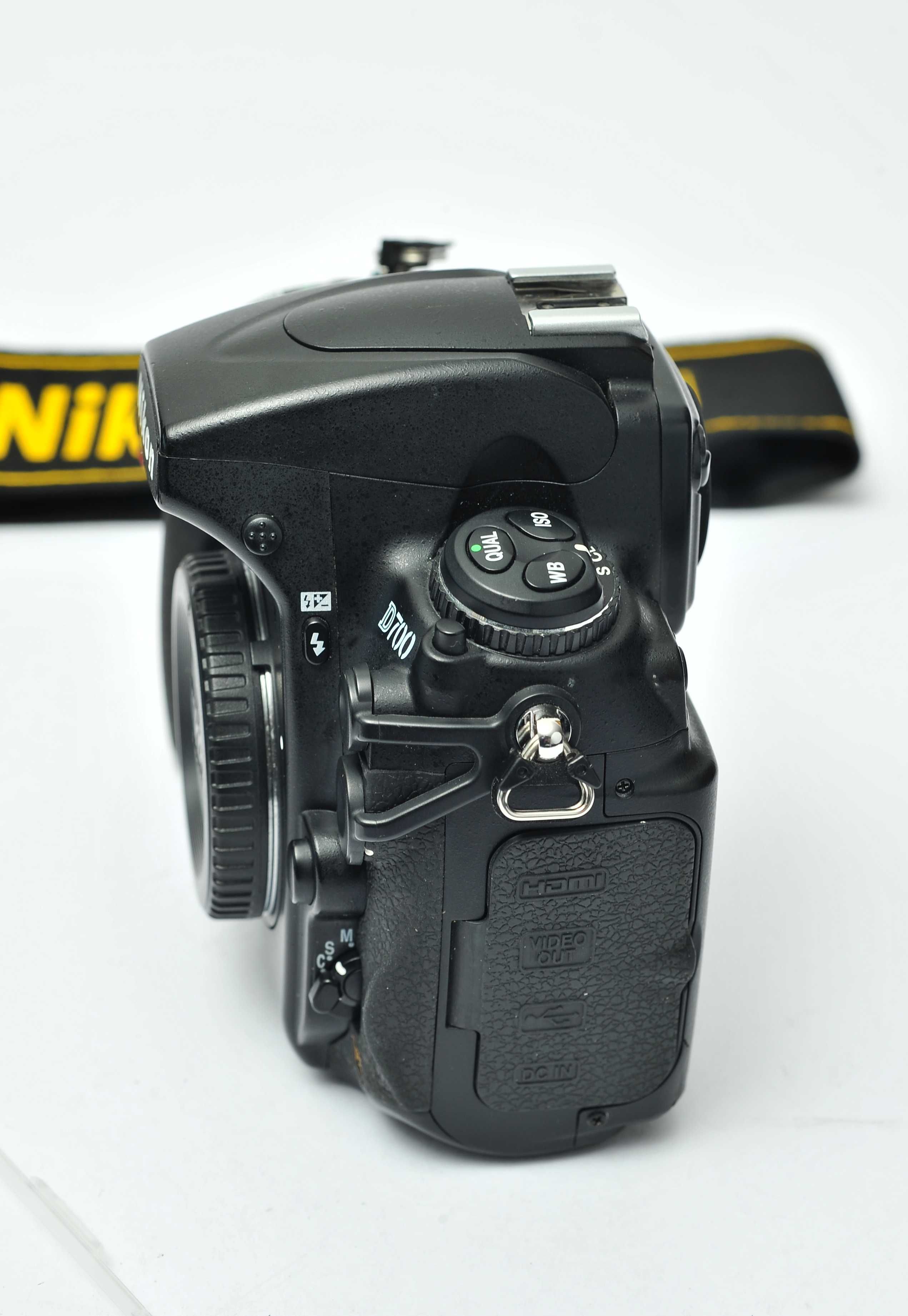 Nikon D700  (9k disparos) Excelente estado