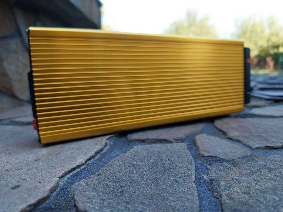 Перетворювач Инвертор Преобразователь напряжения 12в 2000вт(500-9000вт