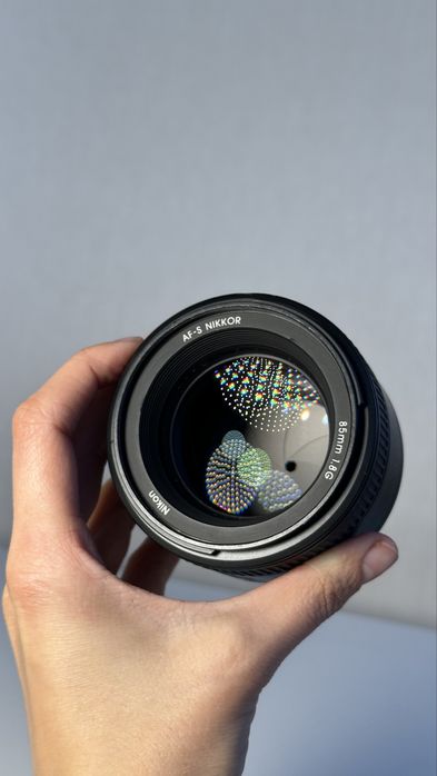 Об’єктив Nikon AF-S NIKKOR 85mm f/1.8G