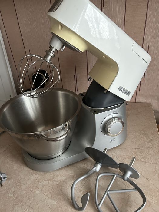 Миксер планетарный